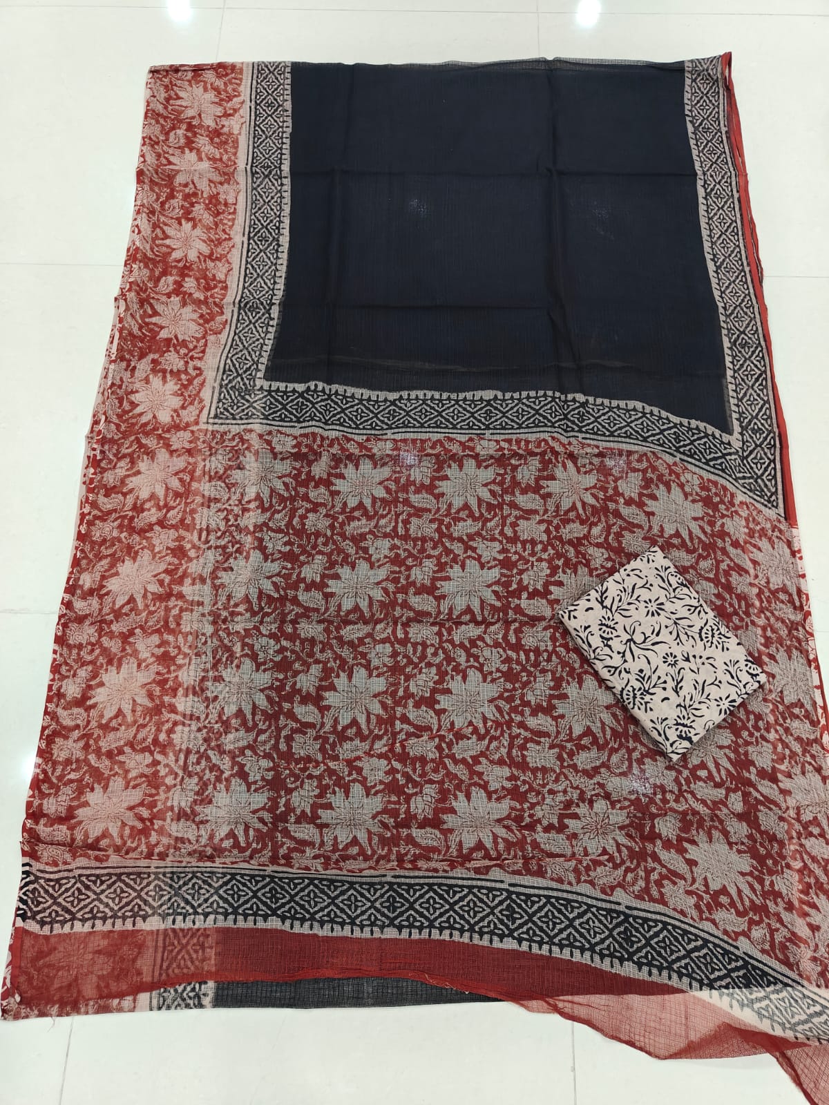 HAND BLOCK BAGRU PRINTED KOTA DORIYA SAREE WITH MULMUL BLOUSE (KDS99)