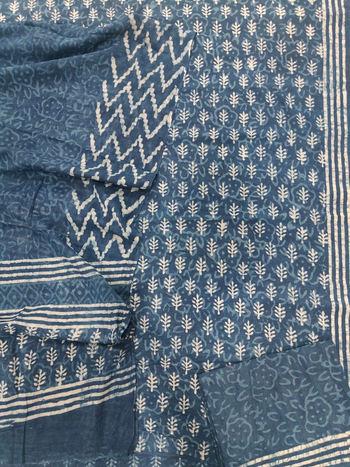 HAND BLOCK PRINTED COTTON 3-PIS SUIT WITH MULMUL DUPPATA (CMS143)