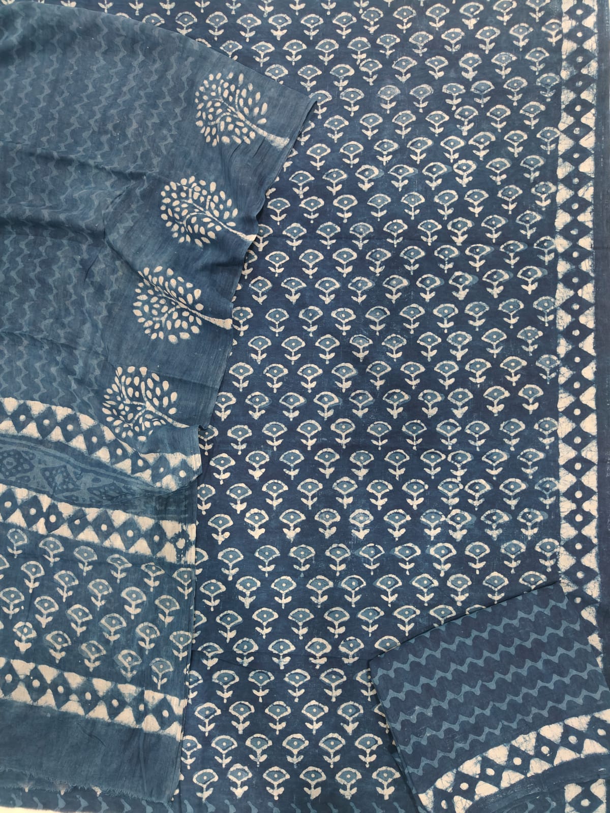 HAND BLOCK PRINTED COTTON 3-PIS SUIT WITH MULMUL DUPPATA (CMS144)