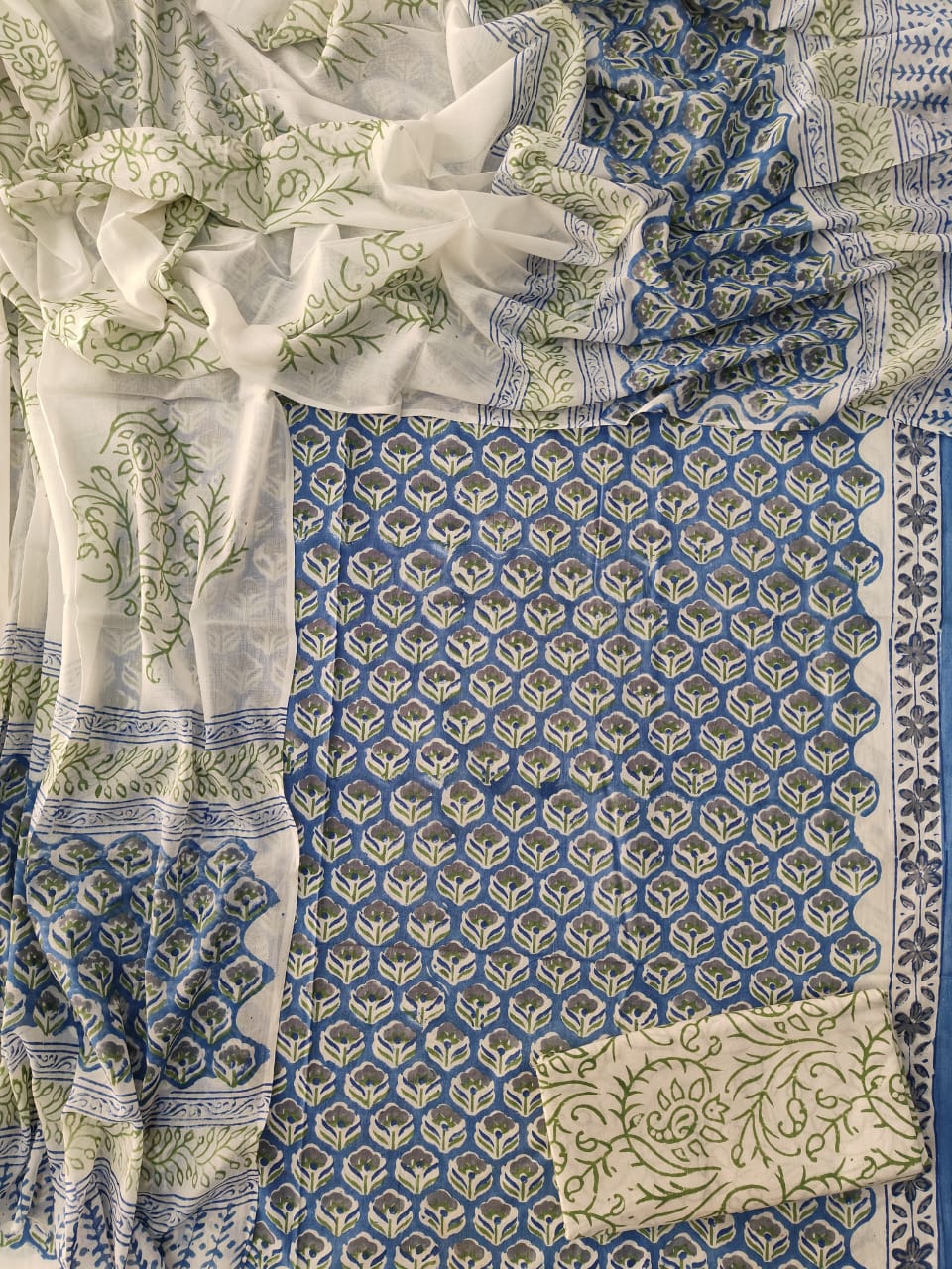 HAND BLOCK PRINTED COTTON 3-PIS SUIT WITH MULMUL DUPPATA (CMS147)