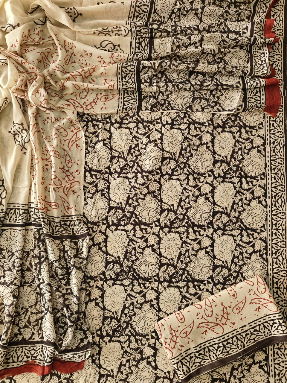 HAND BLOCK PRINTED COTTON 3-PIS SUIT WITH MULMUL DUPPATA (CMS165)