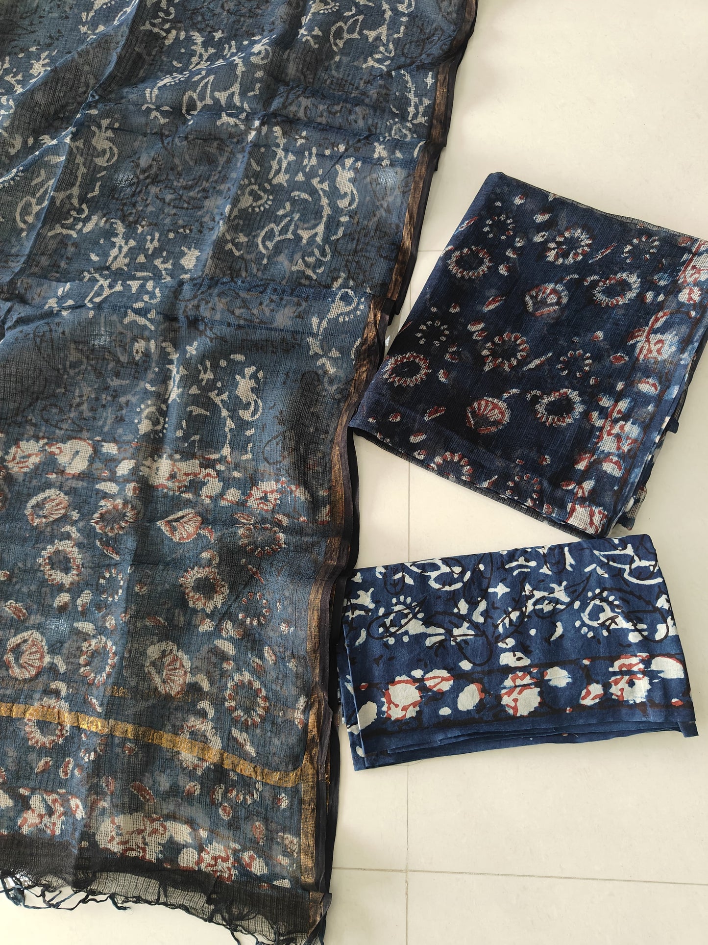 HAND BLOCK PRINTED KOTA DORIYA SUIT WITH KOTA DORIYA DUPPATA (FKS167)