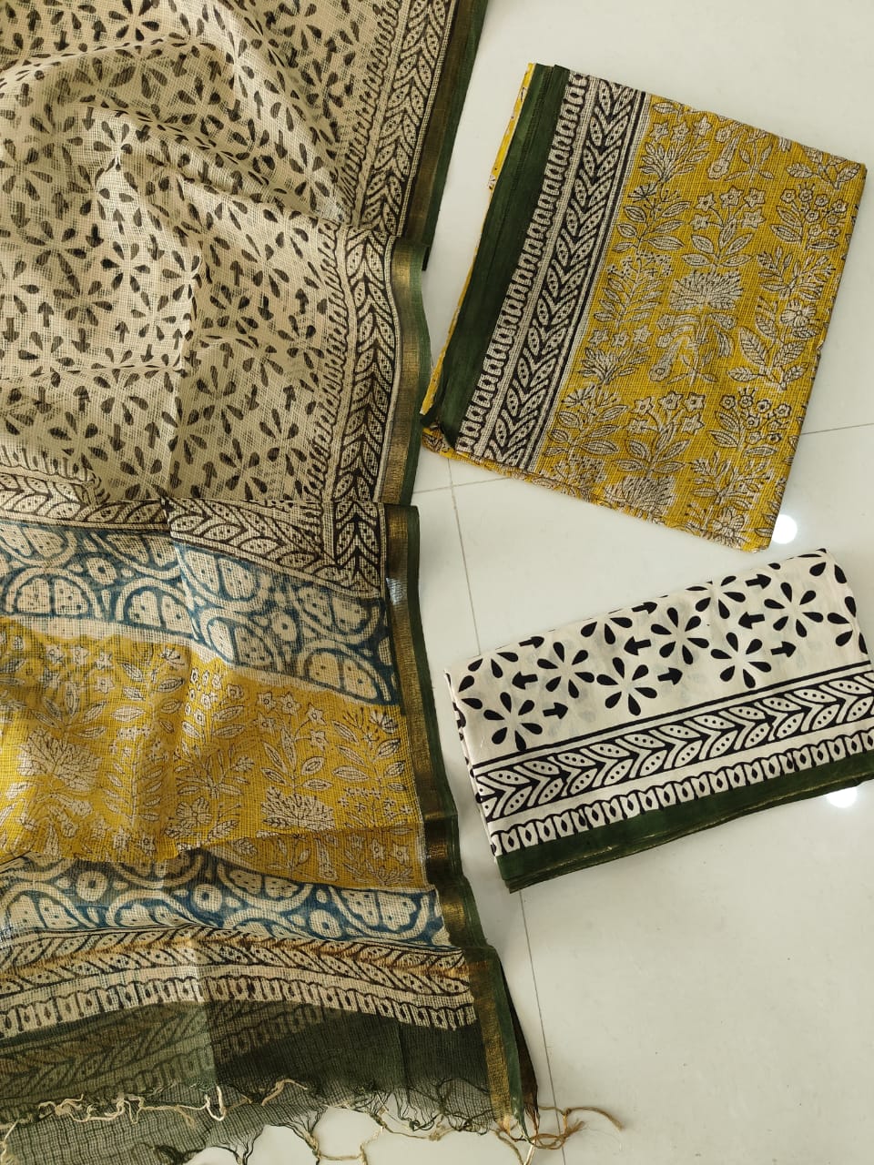 HAND BLOCK PRINTED KOTA DORIYA SUIT WITH KOTA DORIYA DUPPATA (FKS175)