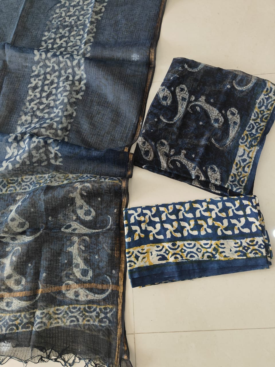 HAND BLOCK PRINTED KOTA DORIYA SUIT WITH KOTA DORIYA DUPPATA (FKS176)