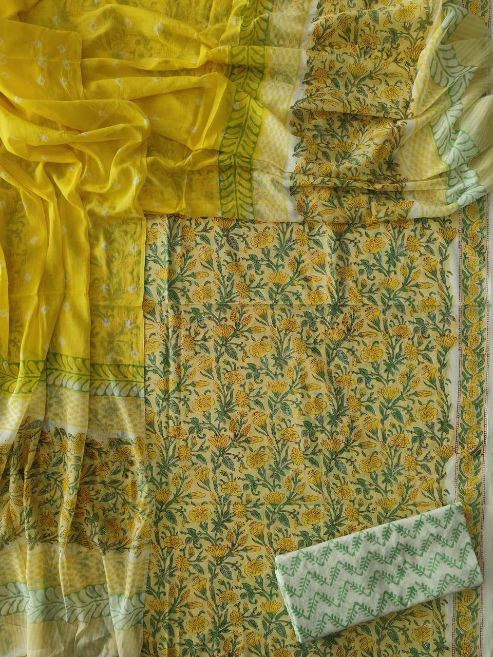 HAND BLOCK PRINTED COTTON 3-PIS SUIT WITH MULMUL DUPPATA (CMS192)