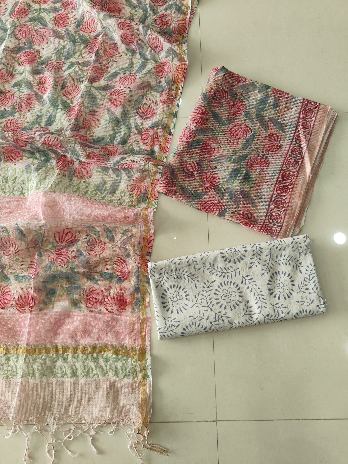 HAND BLOCK PRINTED KOTA DORIYA SUIT WITH KOTA DORIYA DUPPATA (FKS187)