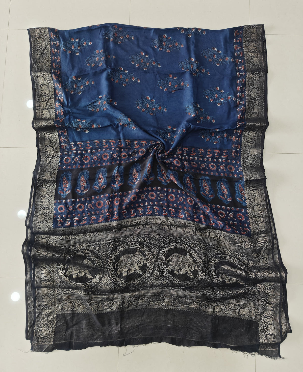 AJRAKH PRINTED PURE DOLA SILK SAREE WITH BLOUSE (MS70)