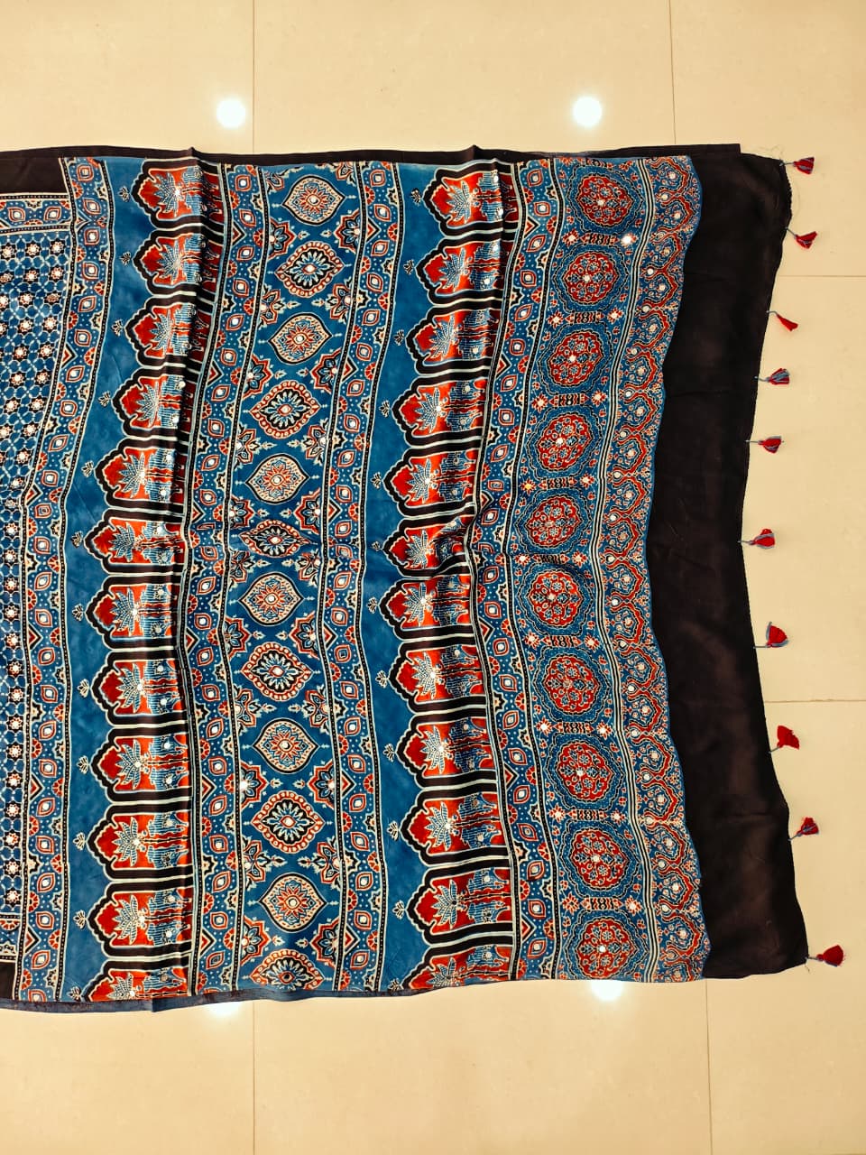 MIRROR WORK HAND BLOCK AJRAKH MODAL SILK SAREE WITH BLOUSE (CIV7)