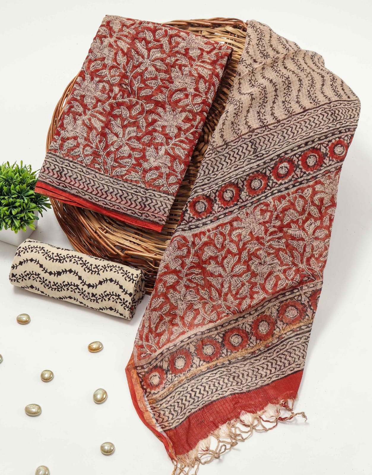 HAND BLOCK PRINTED KOTA DORIYA SUIT WITH KOTA DORIYA DUPPATA (FKS16)