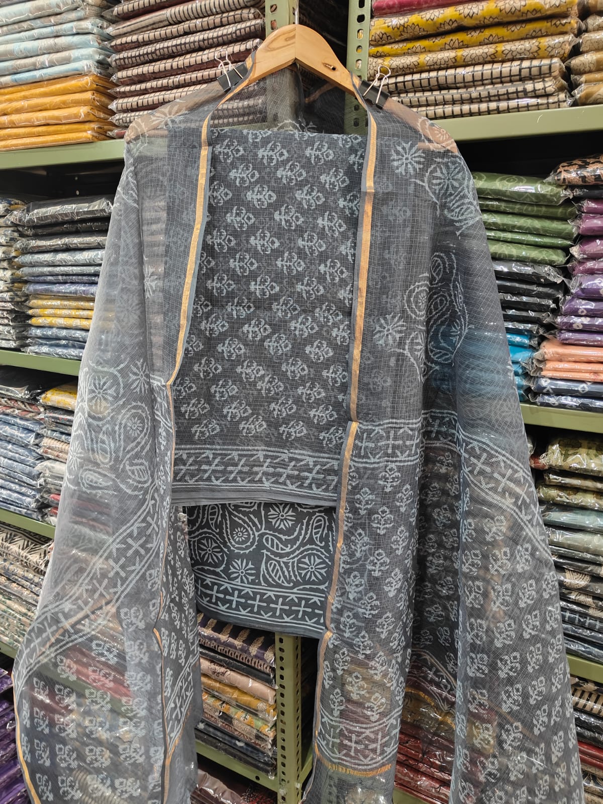 HAND BLOCK PRINTED KOTA DORIYA SUIT WITH KOTA DORIYA DUPPATA (FKS35)