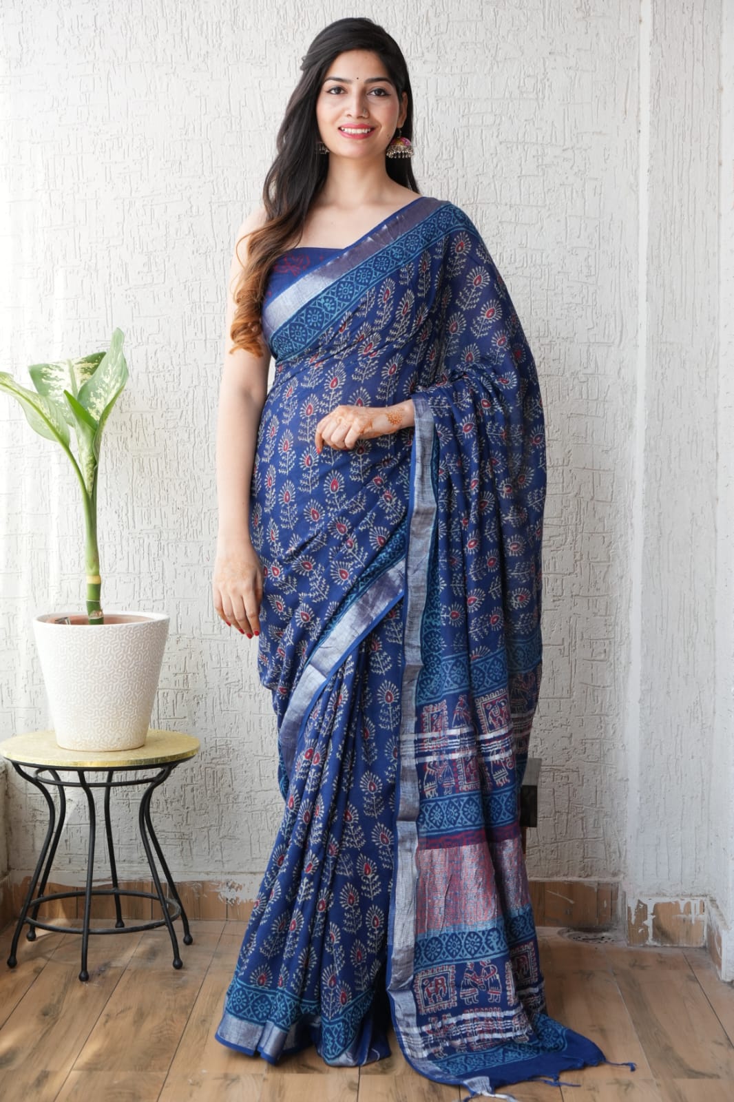 HAND BLOCK BLACK & WHITE PRINTED COTTON LINEN SAREE WITH BLOUSE  (LCS100)