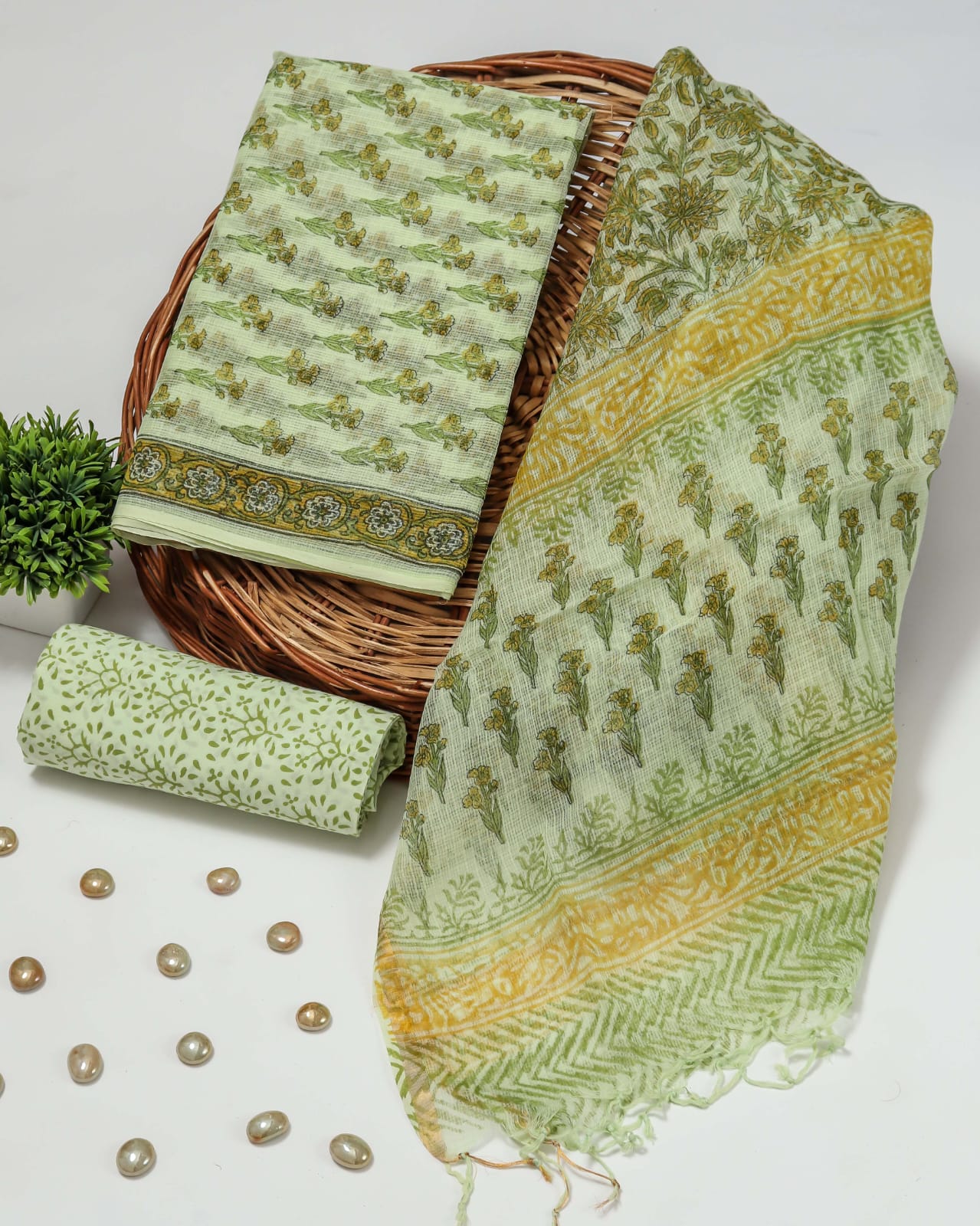 HAND BLOCK PRINTED KOTA DORIYA SUIT WITH KOTA DORIYA DUPPATA (FKS65)