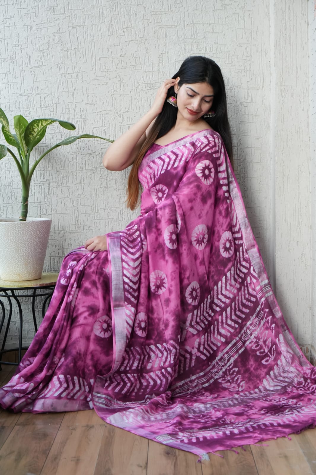 HAND BLOCK BLACK & WHITE PRINTED COTTON LINEN SAREE WITH BLOUSE  (LCS145)