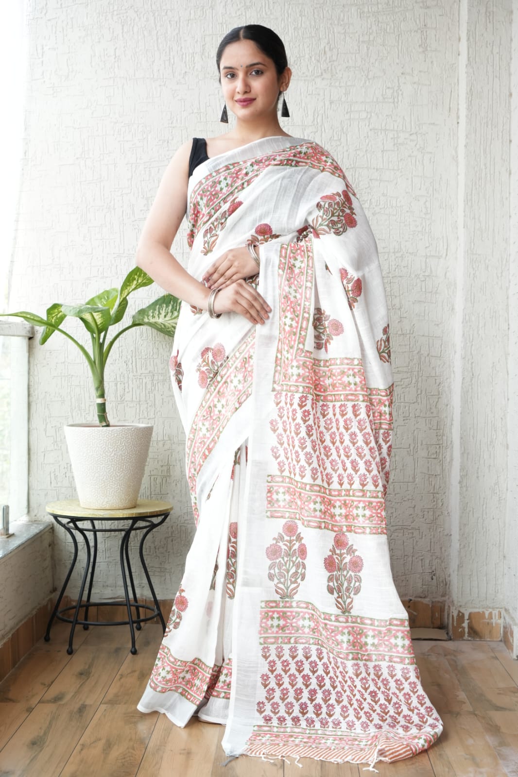 HAND BLOCK BLACK & WHITE PRINTED COTTON LINEN SAREE WITH BLOUSE  (LCS163)