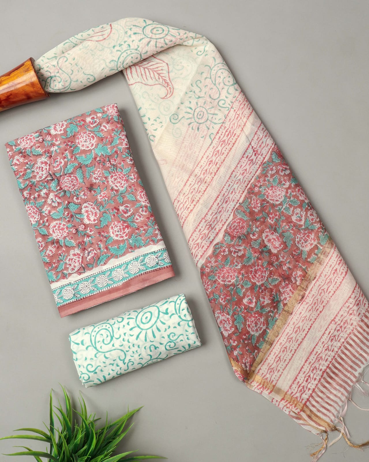 JAIPUR COTTON SUIT WITH CHANDERI DUPPATA (CSS83)