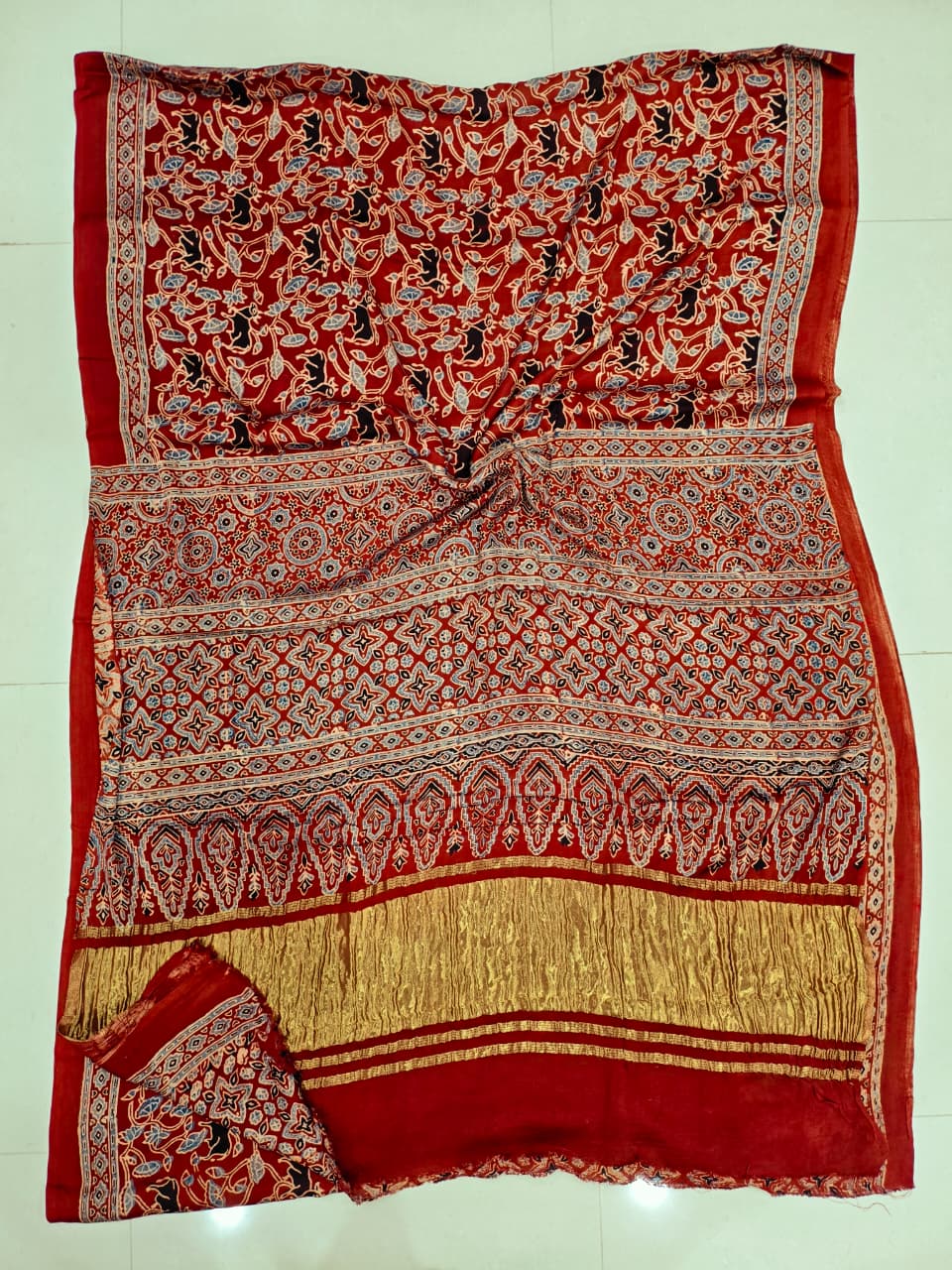 HAND BLOCK PRINTED  MODAL SILK LAGDI PATTA SAREE (CIG95)