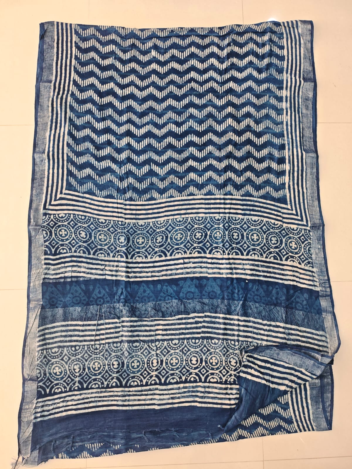 HAND BLOCK BLACK & WHITE PRINTED COTTON LINEN SAREE WITH BLOUSE  (LCS197)