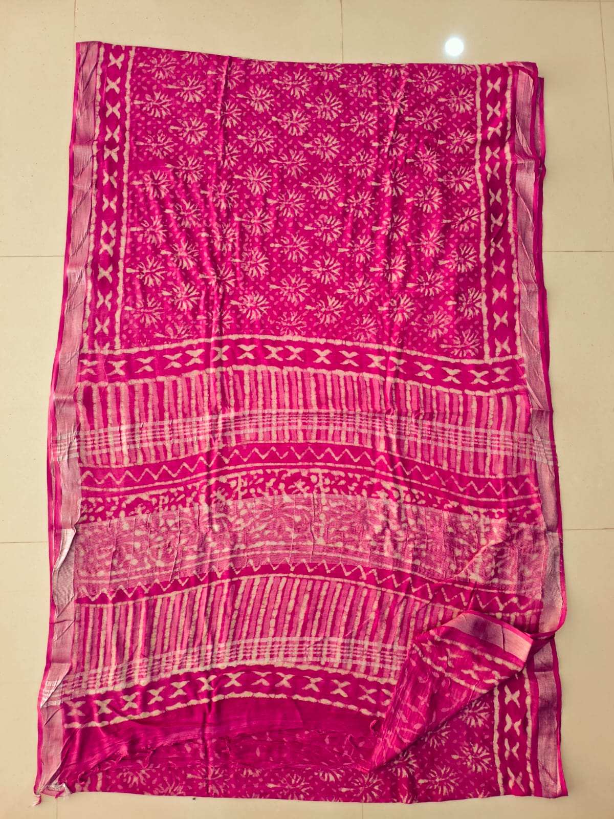 HAND BLOCK BLACK & WHITE PRINTED COTTON LINEN SAREE WITH BLOUSE  (LCS199)