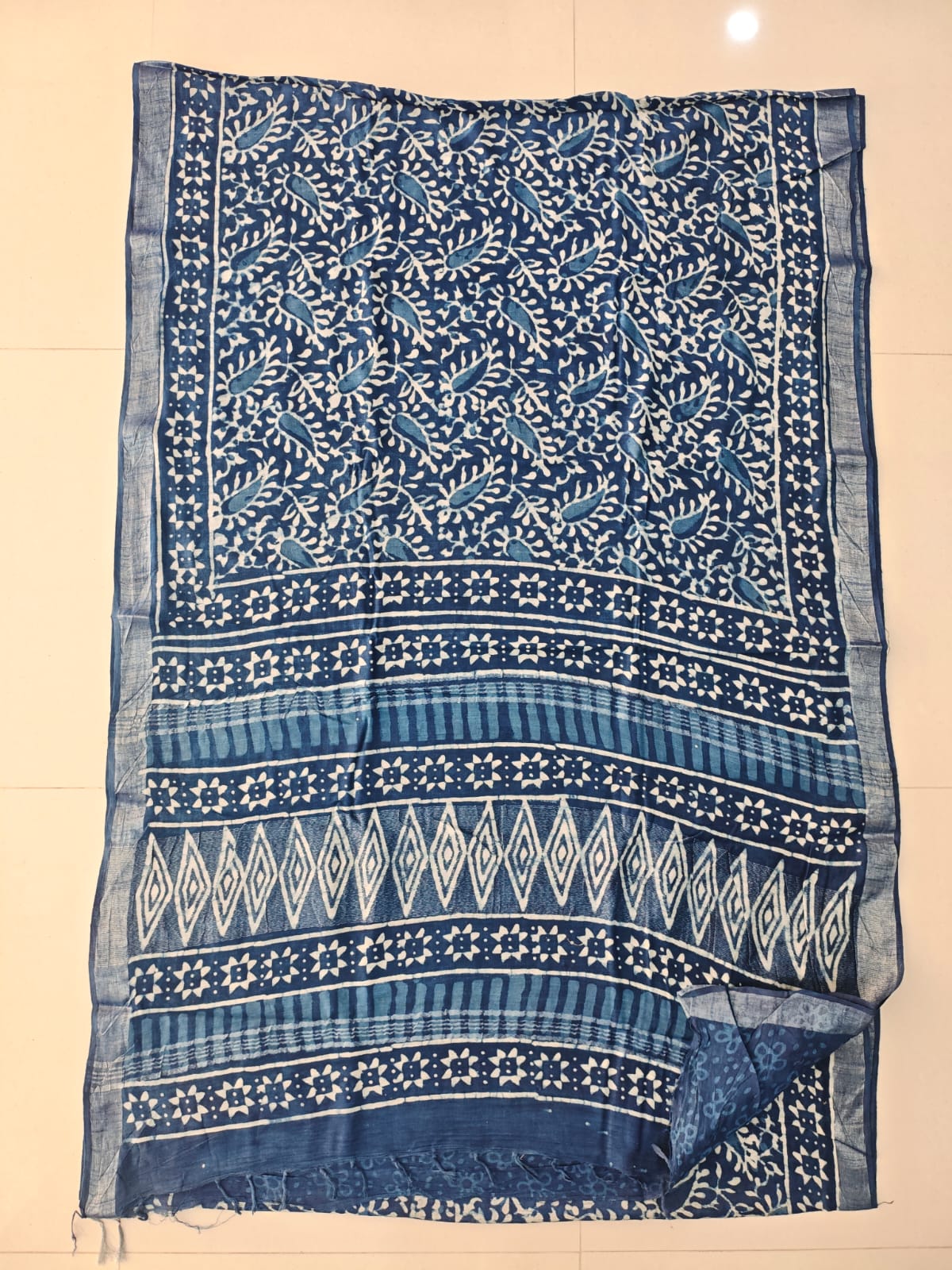 HAND BLOCK BLACK & WHITE PRINTED COTTON LINEN SAREE WITH BLOUSE  (LCS207)