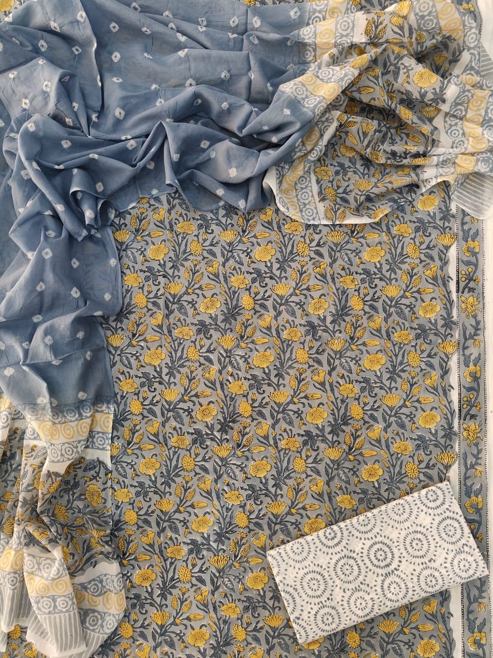 HAND BLOCK PRINTED COTTON 3-PIS SUIT WITH MULMUL DUPPATA (CMS131)