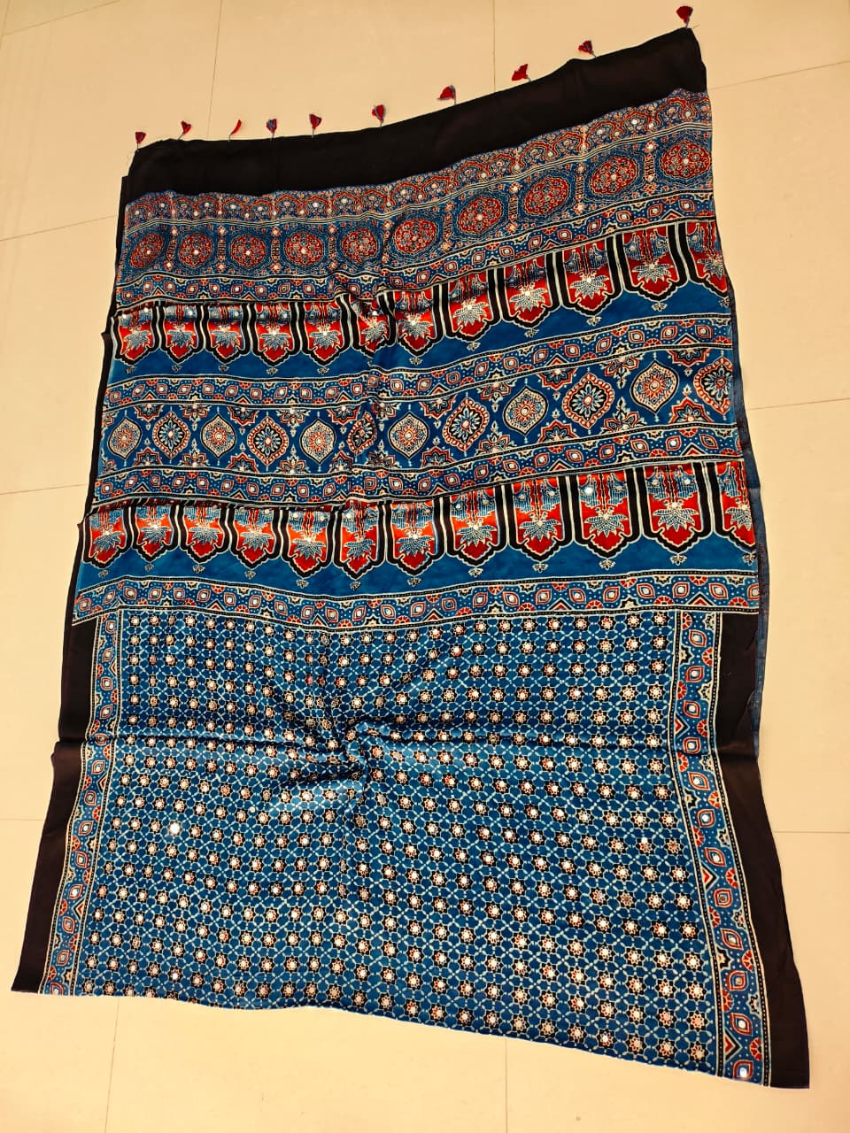 MIRROR WORK HAND BLOCK AJRAKH MODAL SILK SAREE WITH BLOUSE (CIV7)