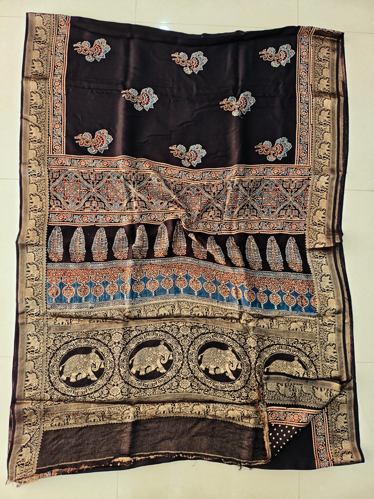 AJRAKH PRINTED PURE DOLA SILK SAREE WITH BLOUSE (MS64)