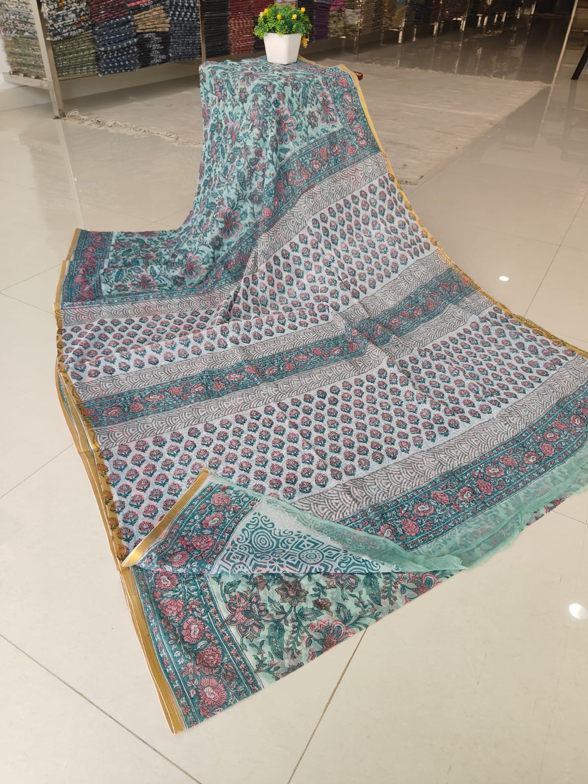 Hand Brush Painted Chiffon Saree with Blouse ( CIA68)