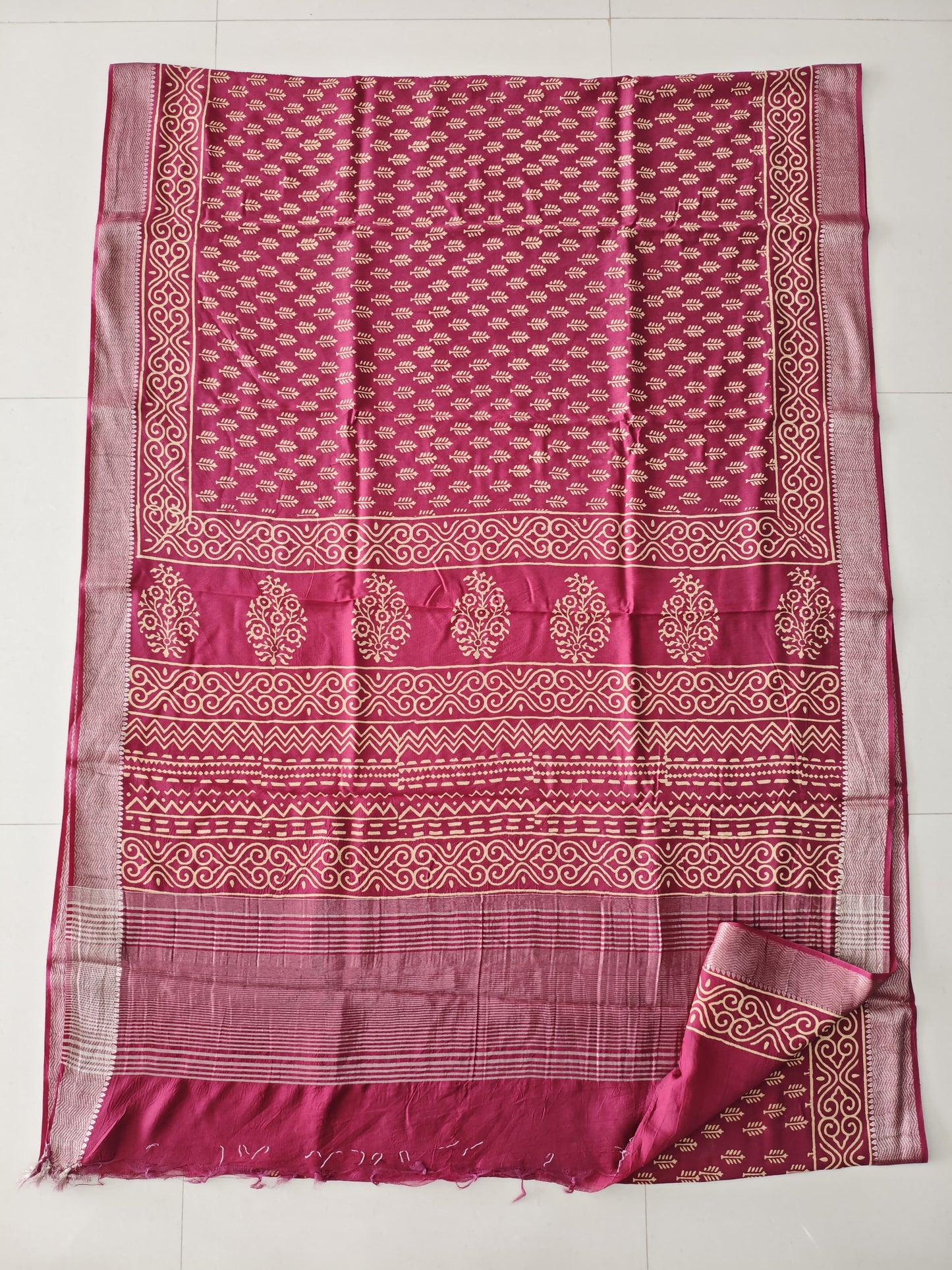 HAND BLOCK BAGRU PRINTED ART SILK CHANDERI SAREE WITH BLOUSE  (CIH55)