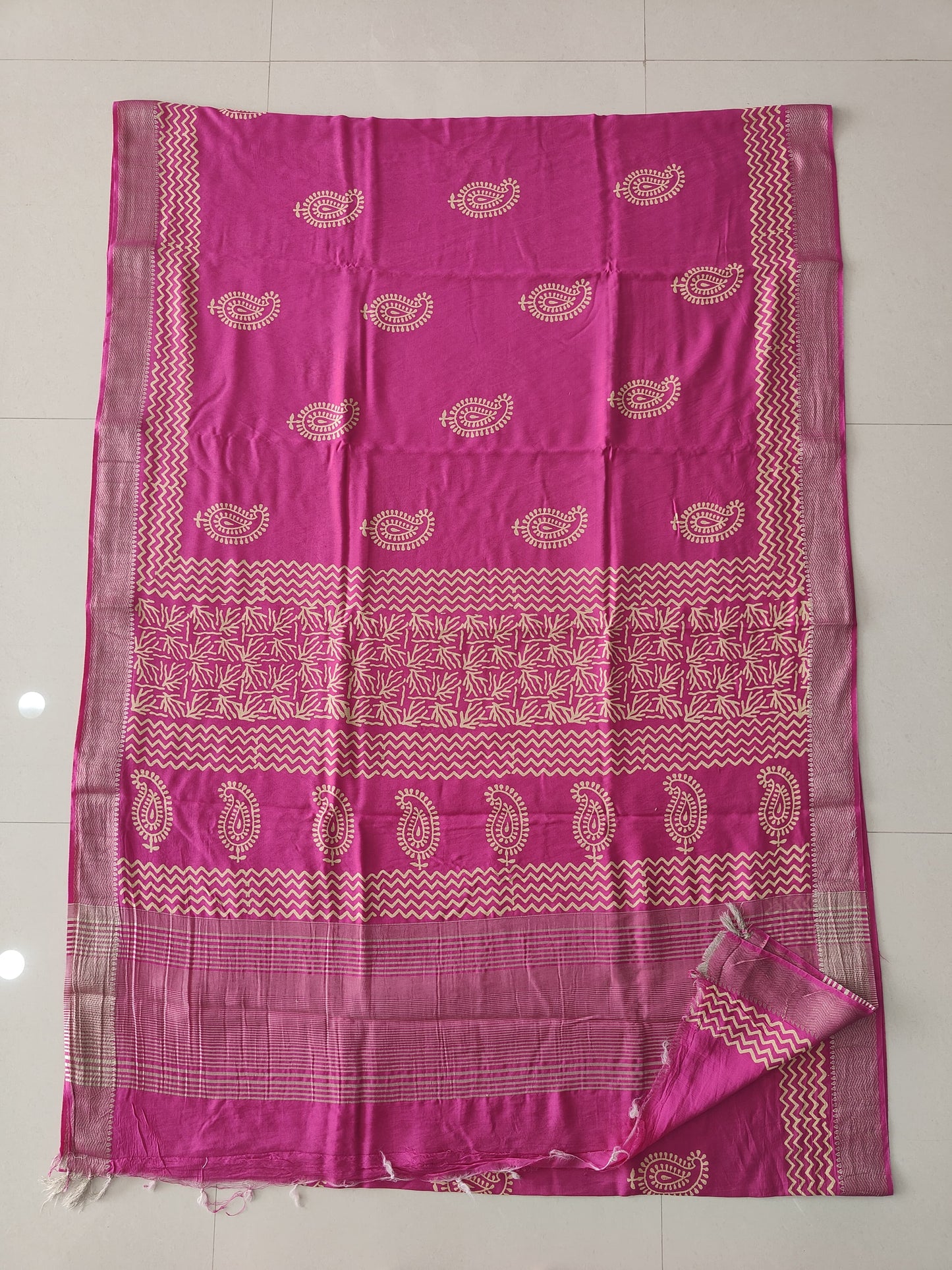 HAND BLOCK BAGRU PRINTED ART SILK CHANDERI SAREE WITH BLOUSE  (CIH64)