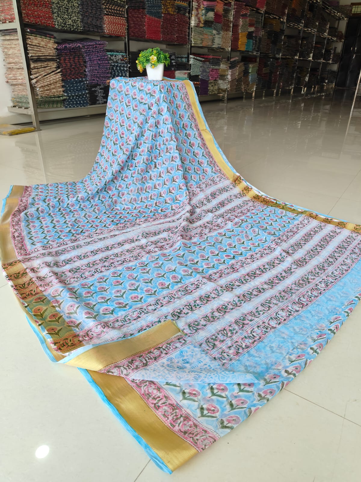 Hand Brush Painted Chiffon Saree with Blouse ( CIA75)
