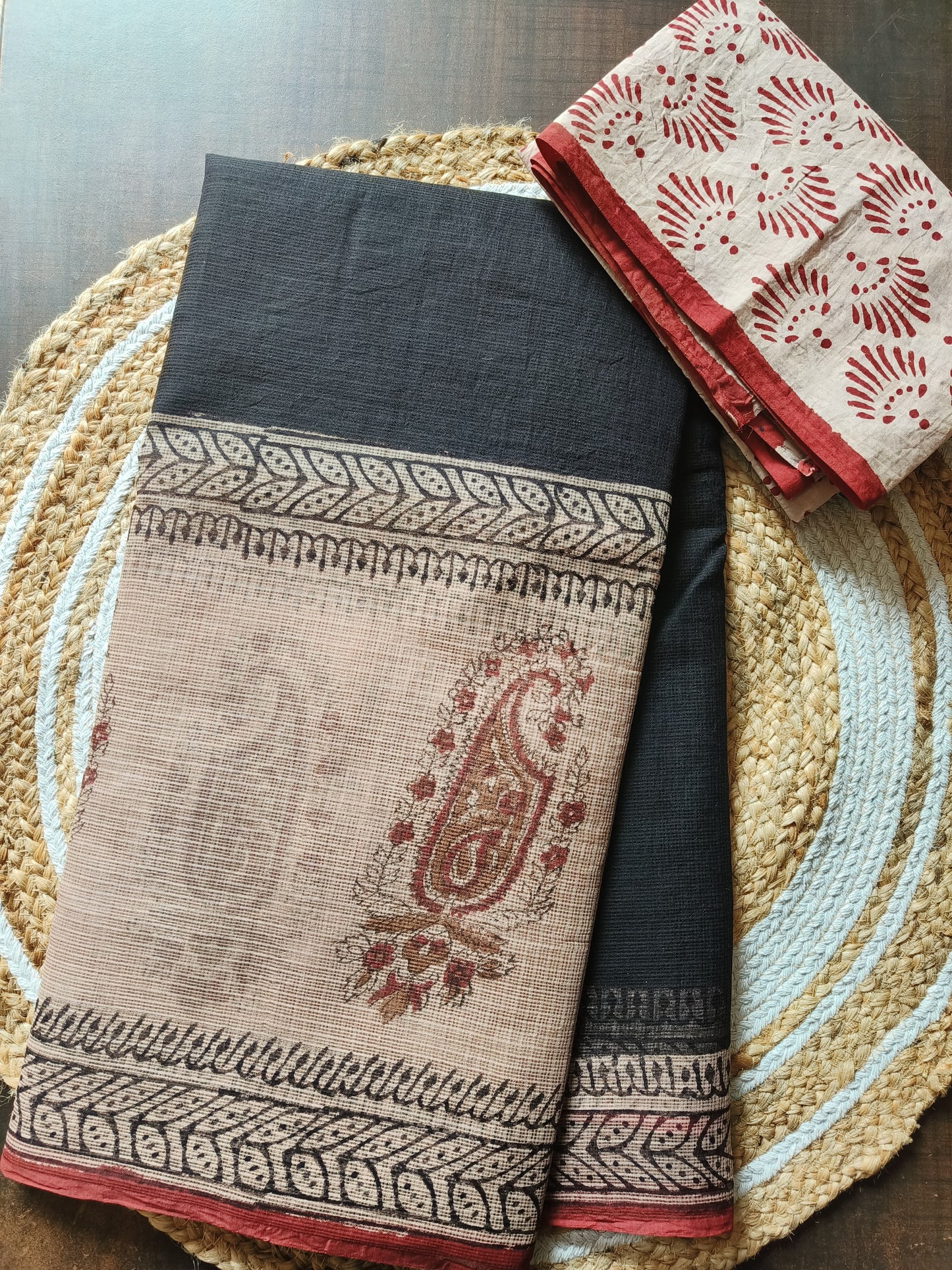 HAND BLOCK BAGRU PRINTED KOTA DORIYA SAREE WITH MULMUL BLOUSE (KDS113)
