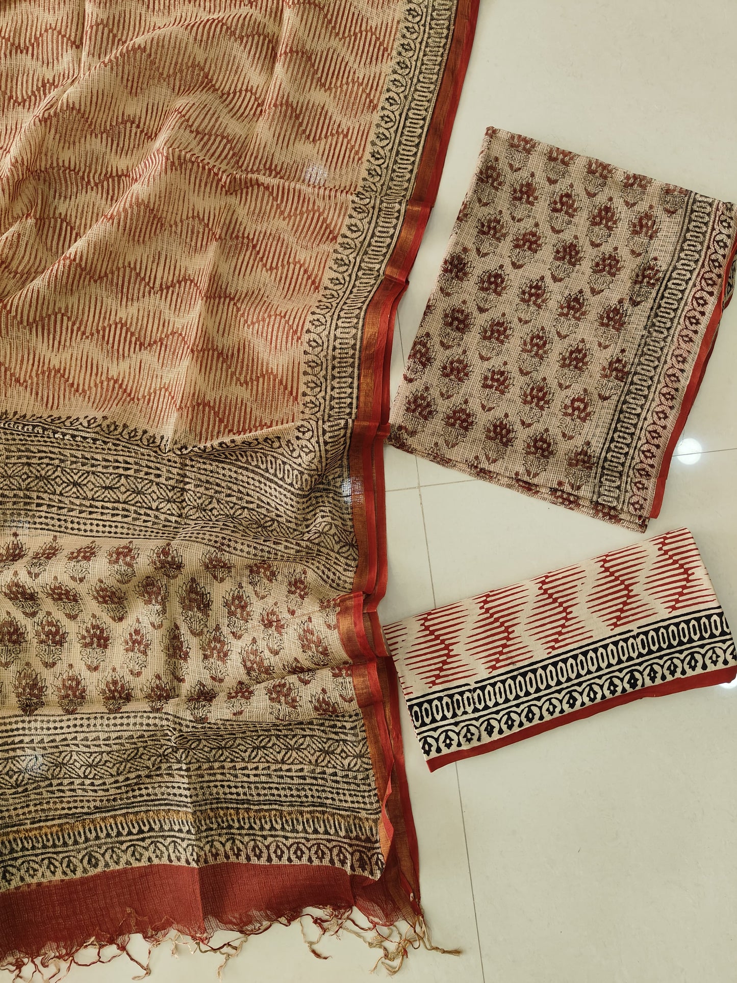 HAND BLOCK PRINTED KOTA DORIYA SUIT WITH KOTA DORIYA DUPPATA (FKS161)