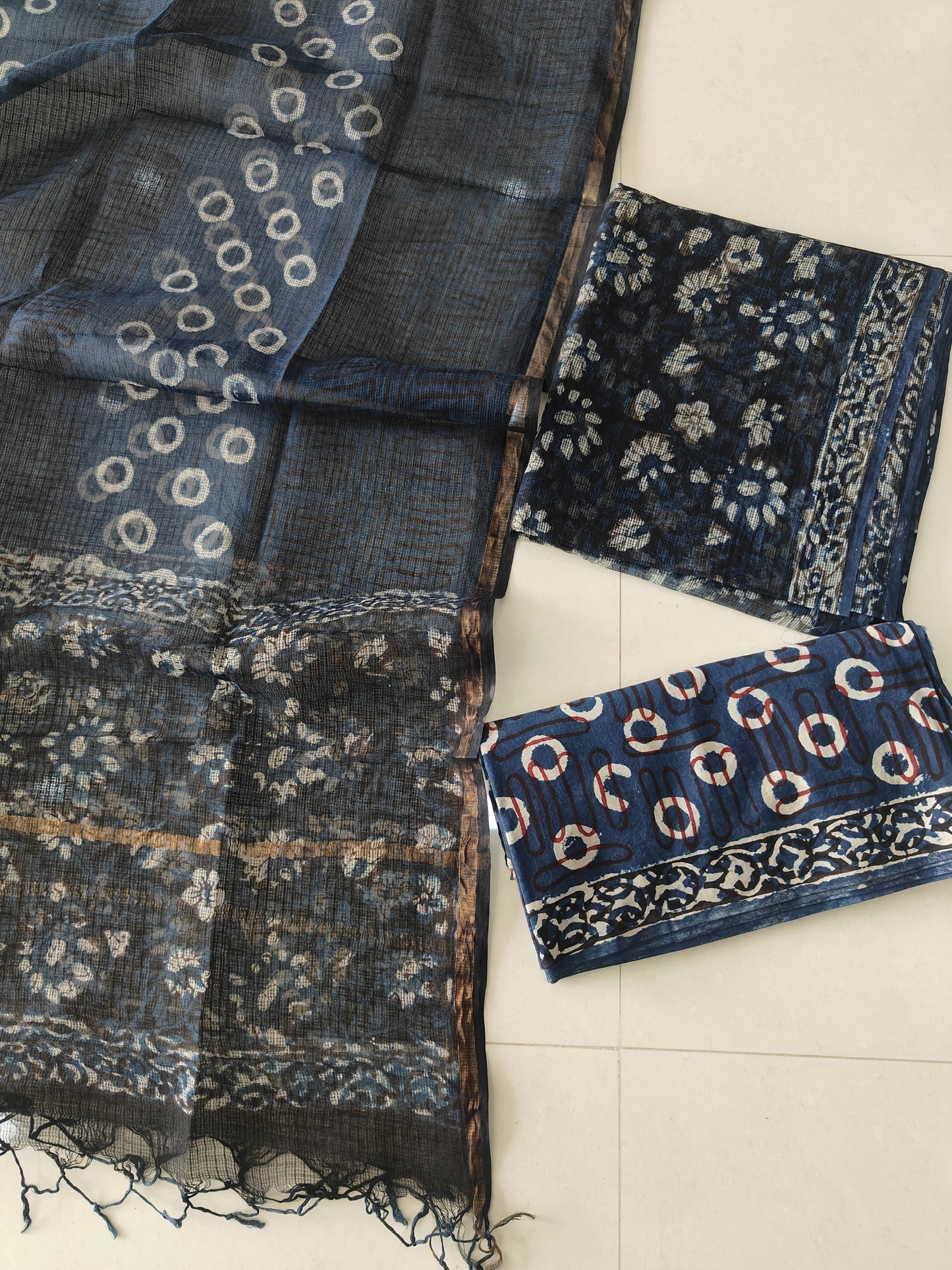 HAND BLOCK PRINTED KOTA DORIYA SUIT WITH KOTA DORIYA DUPPATA (FKS173)