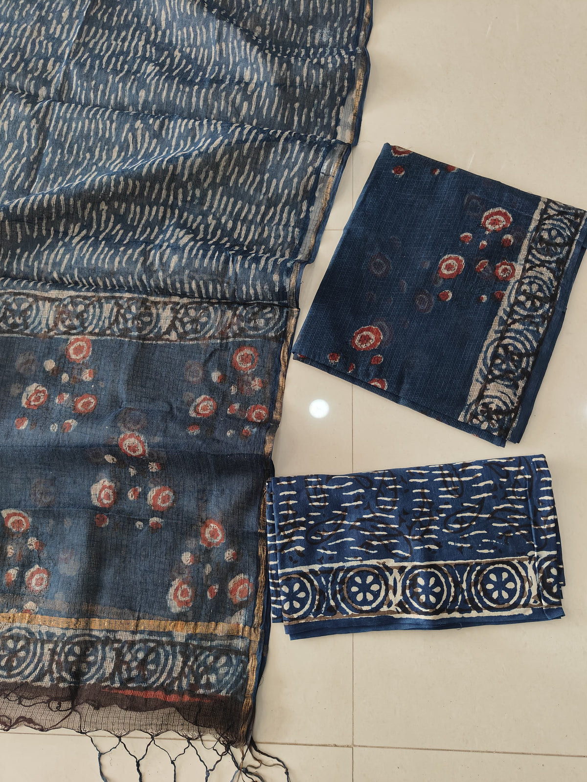 HAND BLOCK PRINTED KOTA DORIYA SUIT WITH KOTA DORIYA DUPPATA (FKS189)